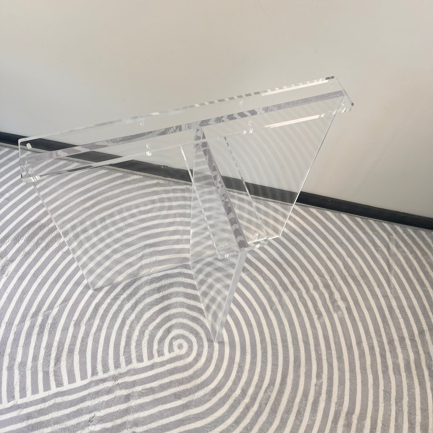 Acrylic Table Legs – T-Shape AL-2
