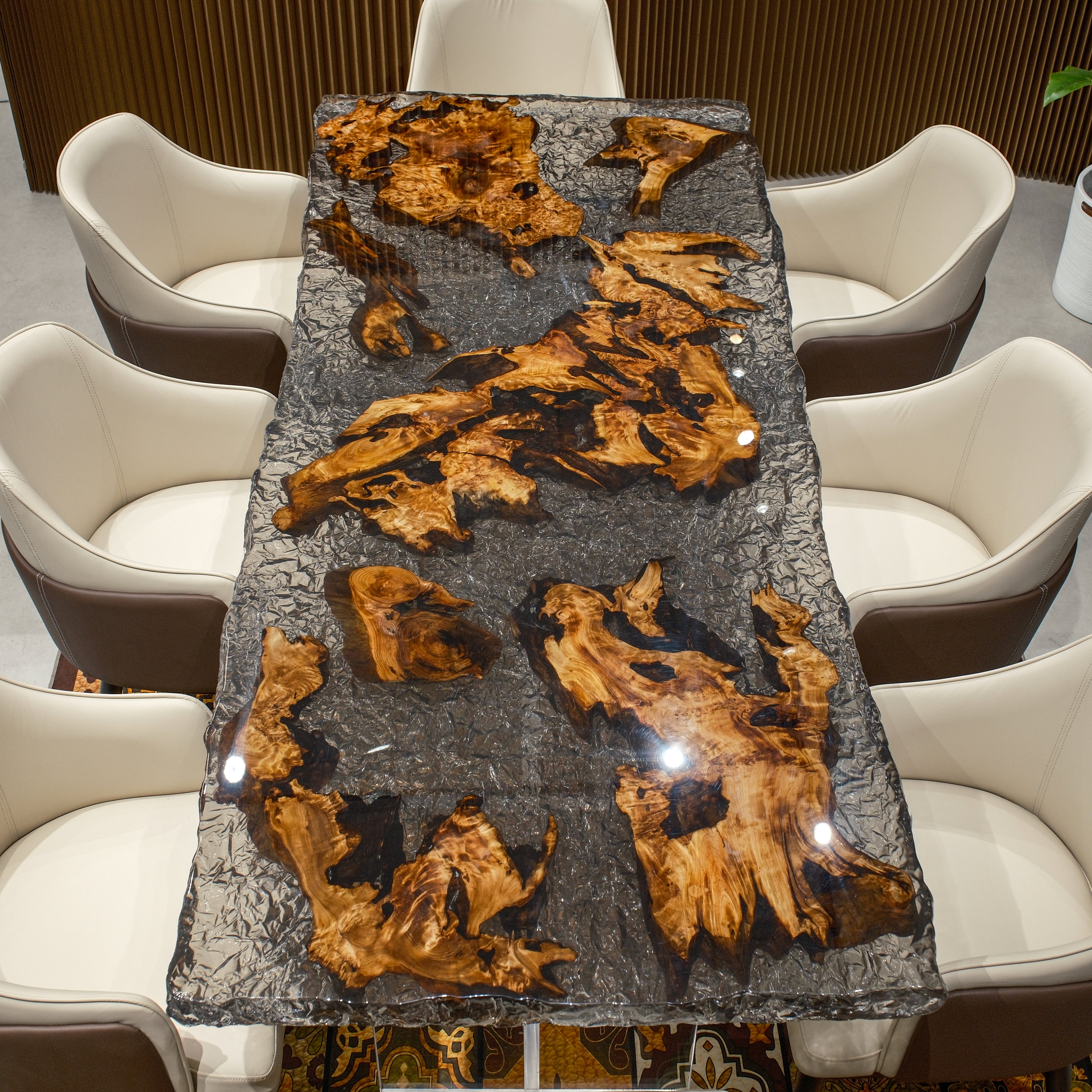 Custom Cedar Burl Epoxy Resin Table – Ice Crystal Resin XSZB11010