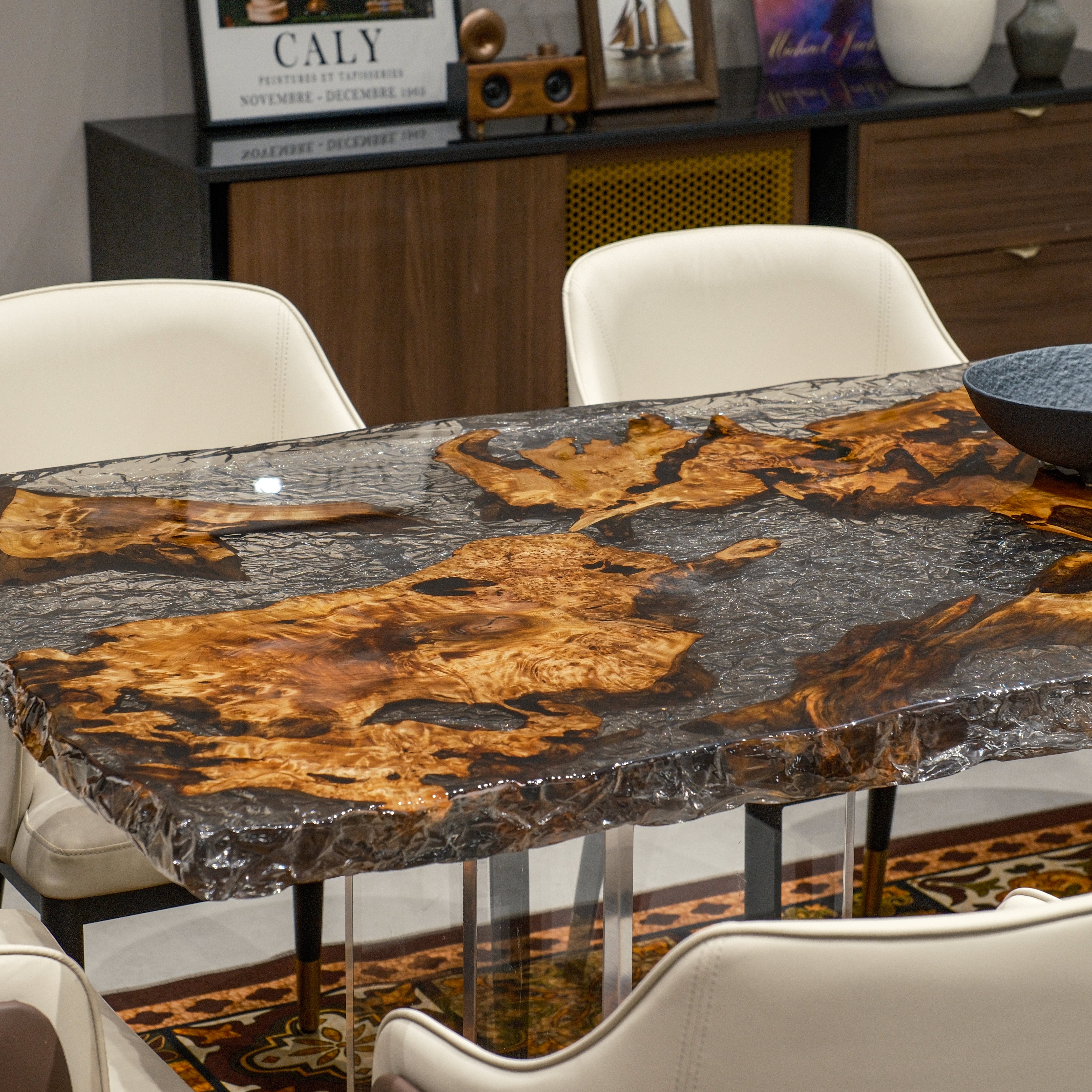 Custom Cedar Burl Epoxy Resin Table – Ice Crystal Resin XSZB11010
