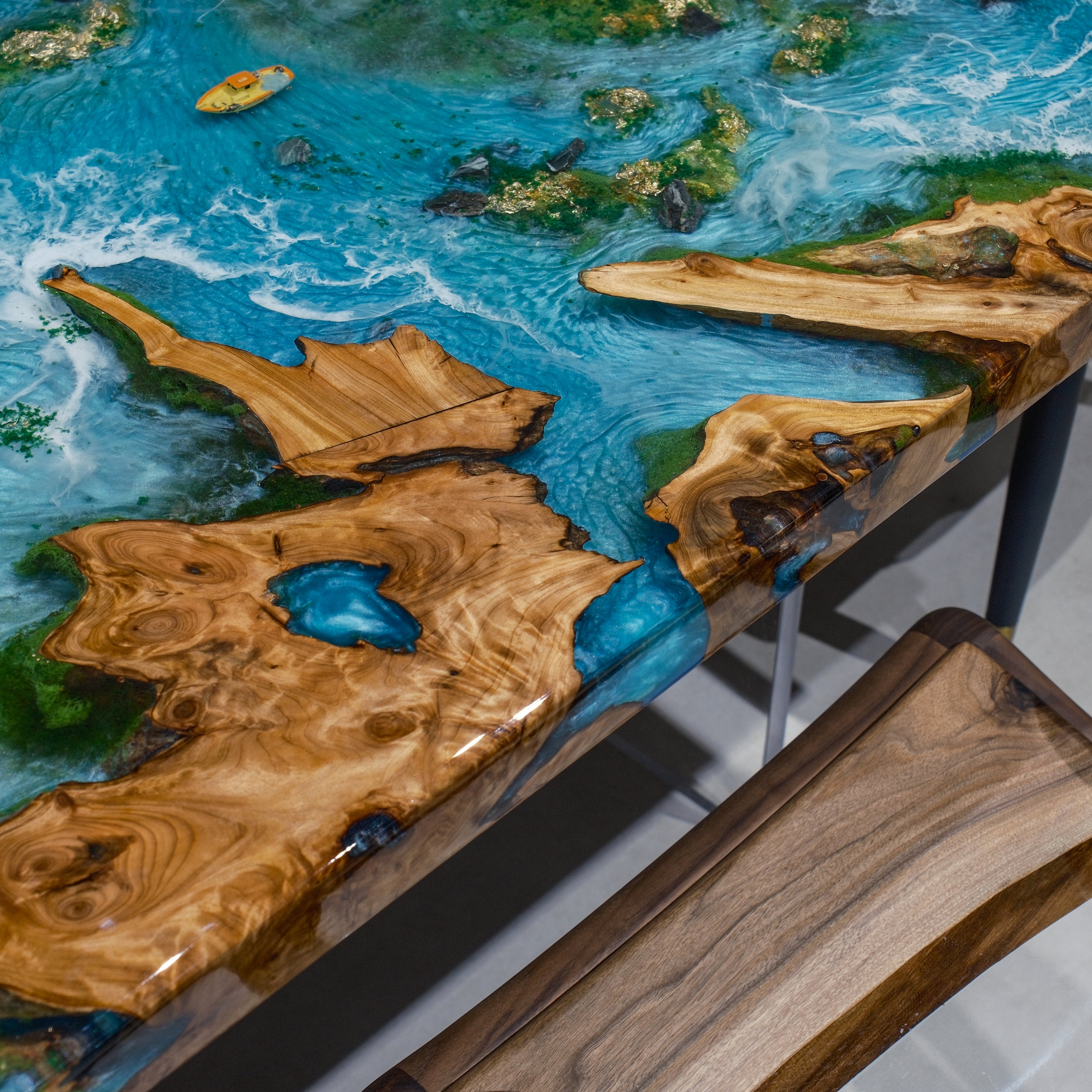 Custom Cedar Burl Epoxy Resin Table – Blue Ocean Resin XSZB11023