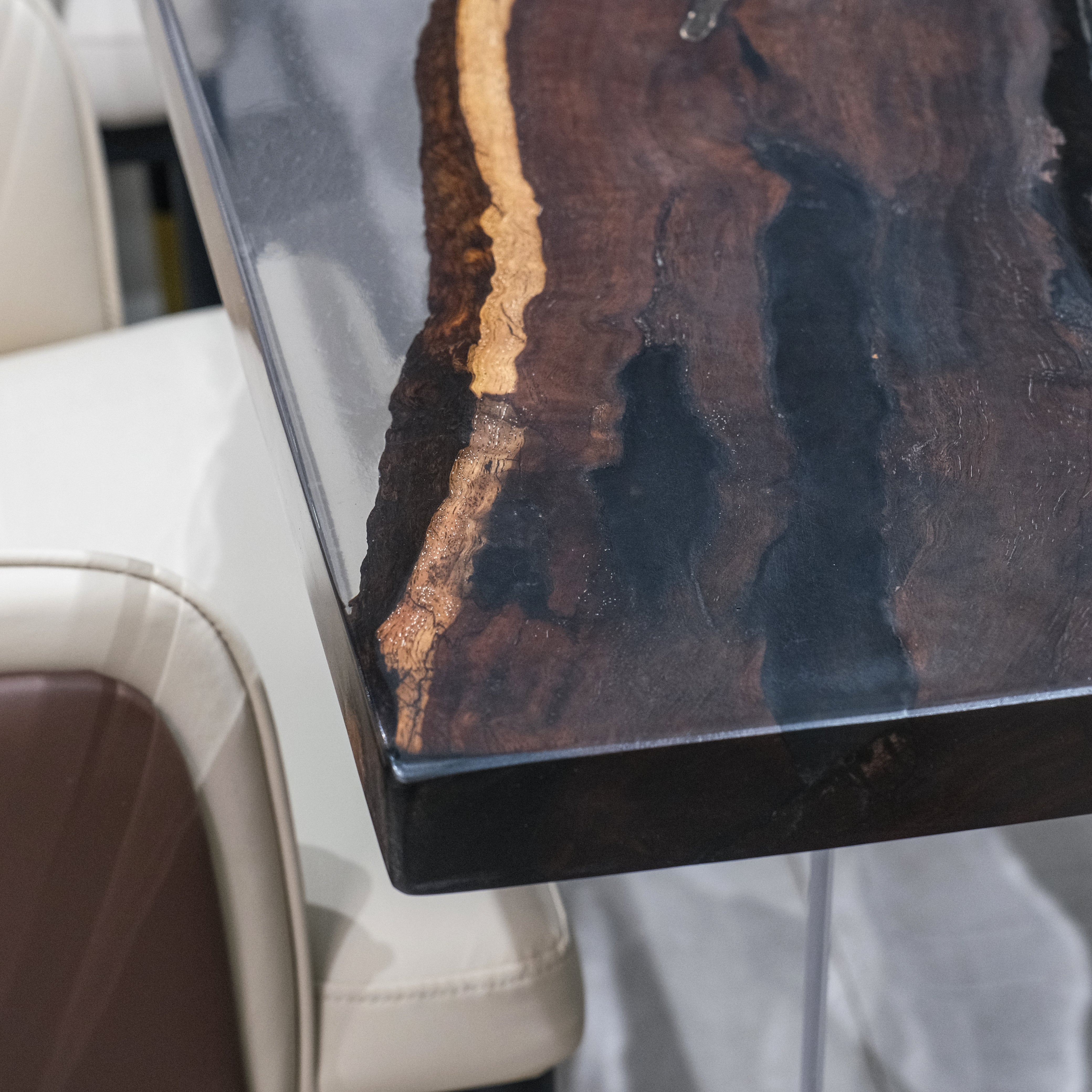 Custom Ebony Wood Epoxy Resin Table – Clear Resin XHZAB12022