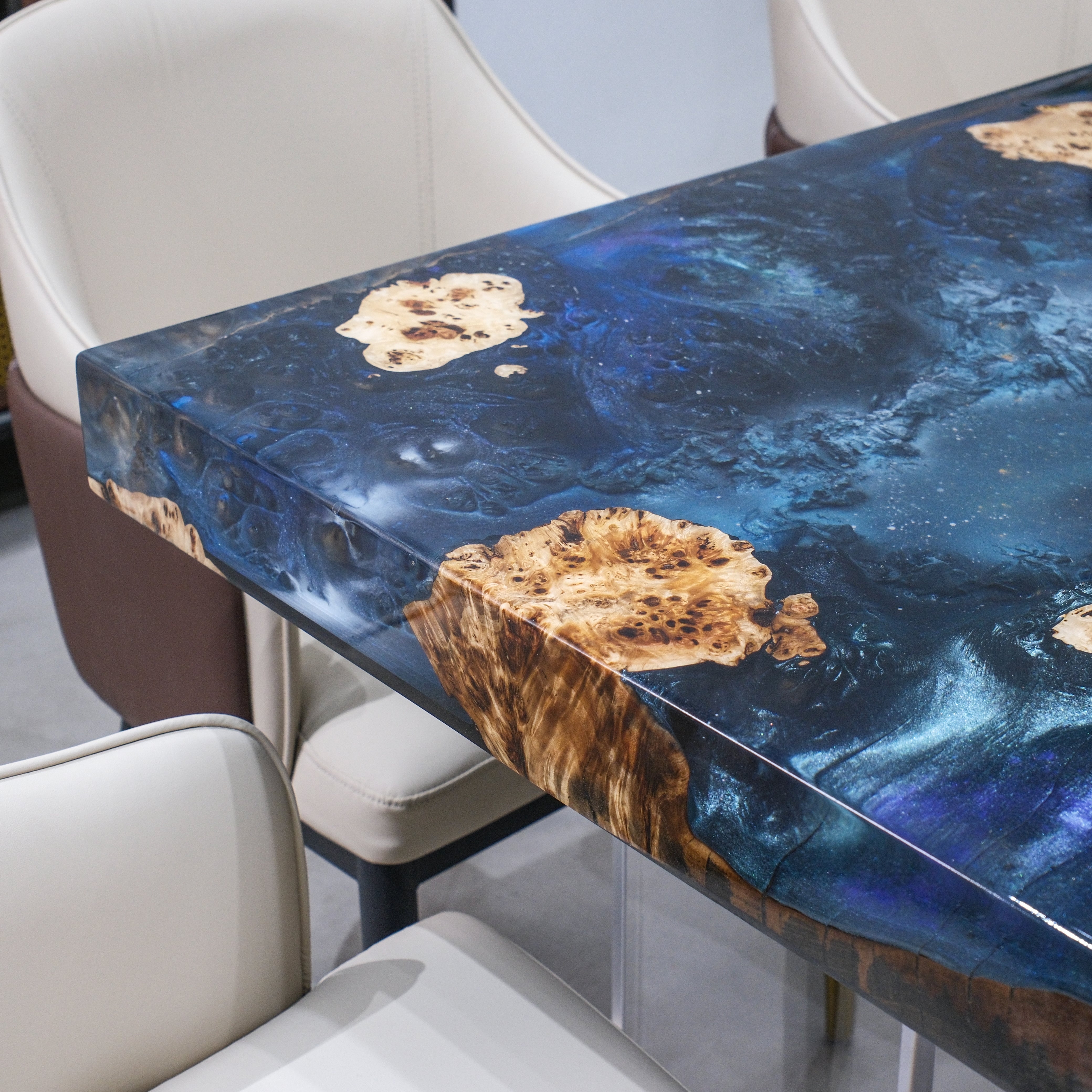 Custom French Poplar Wood Epoxy Resin Table - Blue Planet Resin XFZB1001