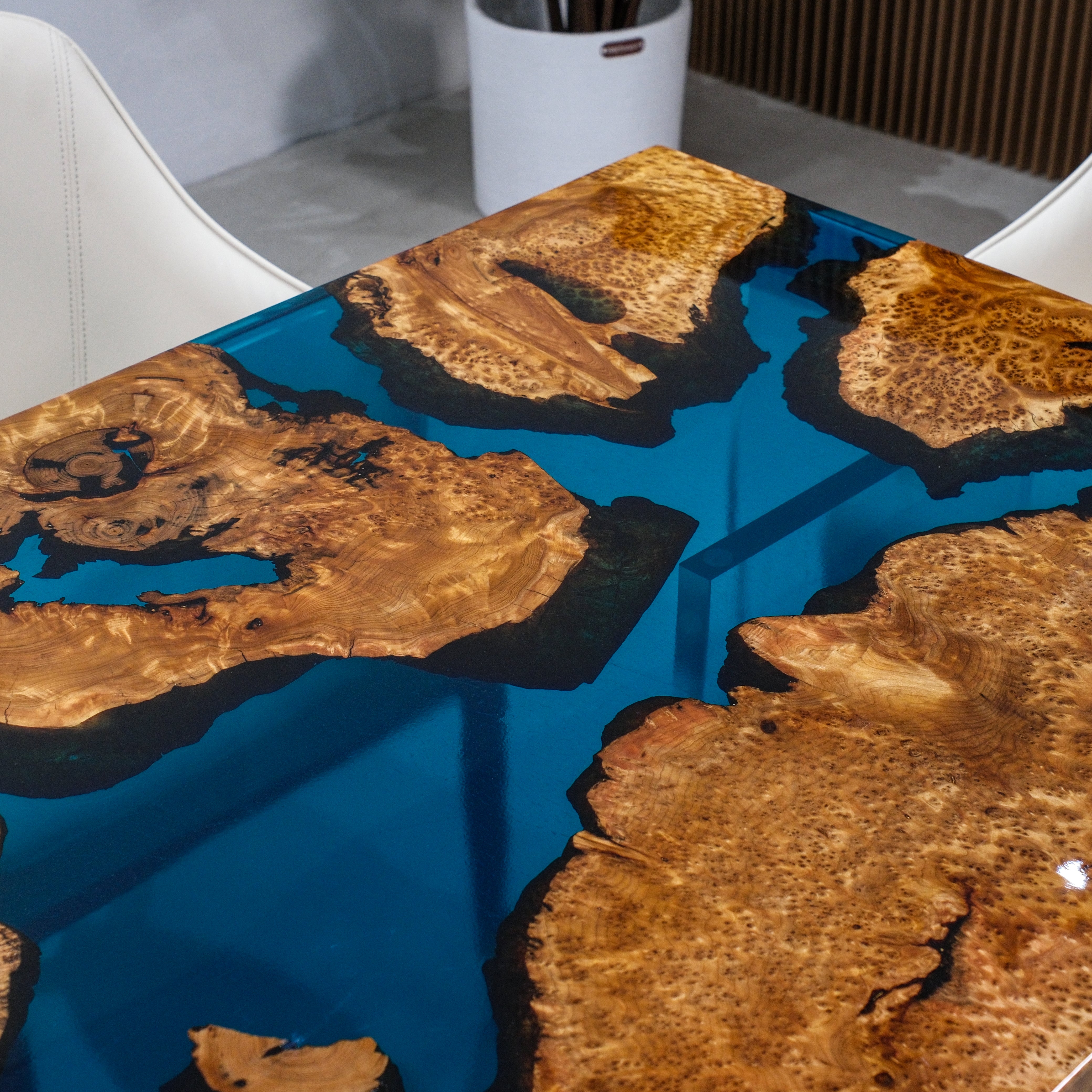 Custom Cedar Burl Epoxy Resin Table – Blue Resin XSZB3031