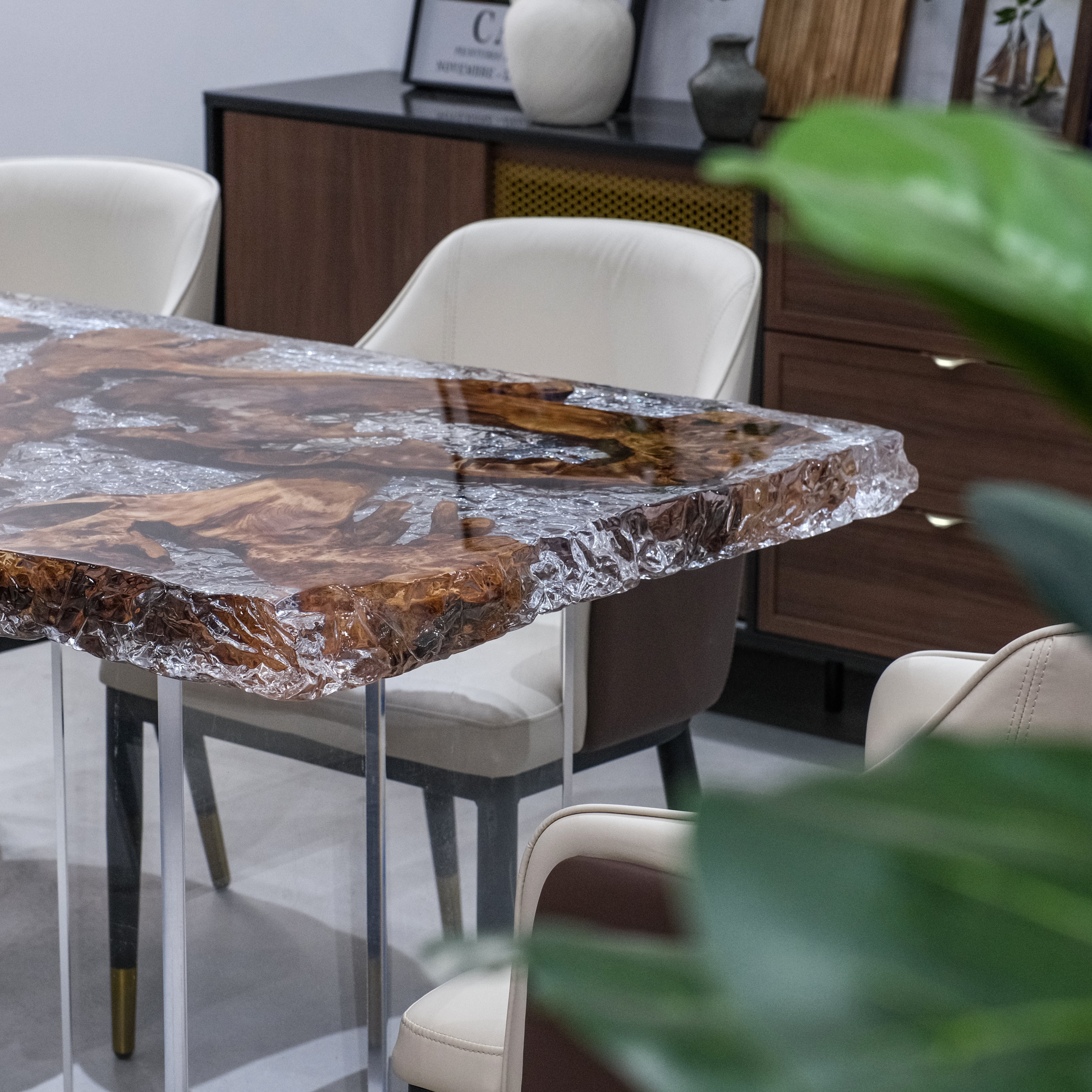 Custom Cedar Burl Epoxy Resin Table – Ice Crystal Resin XSZB11011