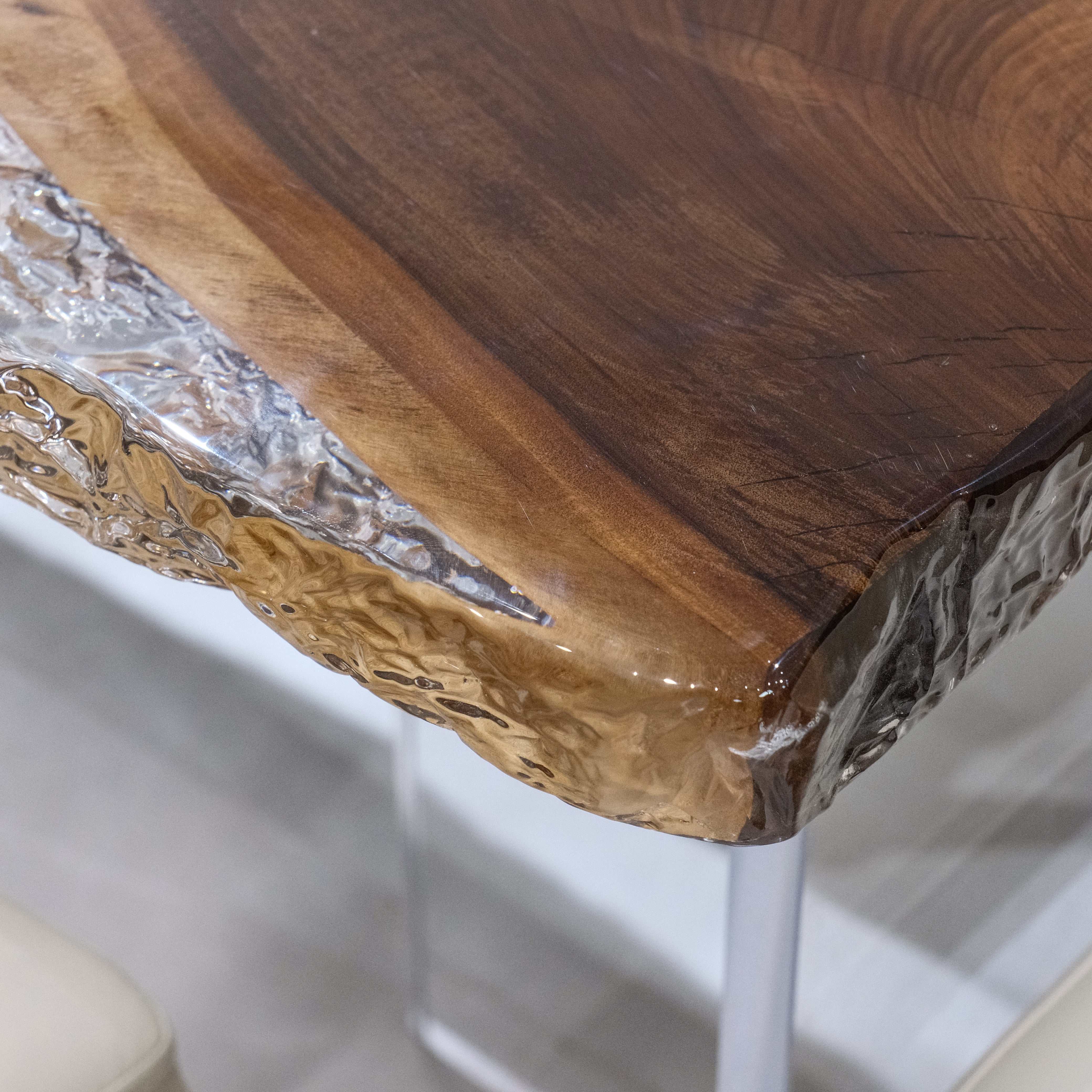 Custom Black Walnut Epoxy Resin Table XHTZB8019